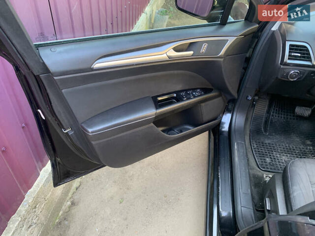 Черный Форд Фьюжн, объемом двигателя 2.49 л и пробегом 220 тыс. км за 9000 $, фото 12 на Automoto.ua