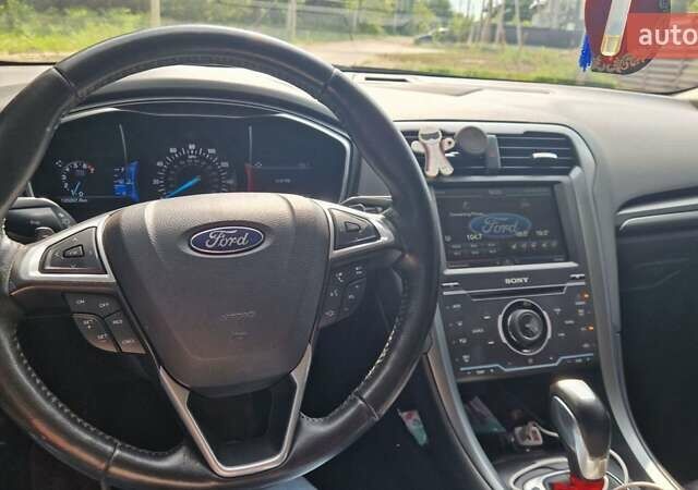 Черный Форд Фьюжн, объемом двигателя 2 л и пробегом 135 тыс. км за 13000 $, фото 8 на Automoto.ua