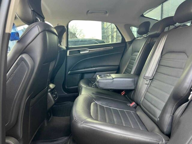 Черный Форд Фьюжн, объемом двигателя 1.5 л и пробегом 147 тыс. км за 10700 $, фото 13 на Automoto.ua