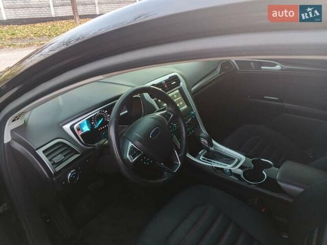 Черный Форд Фьюжн, объемом двигателя 2.5 л и пробегом 177 тыс. км за 10800 $, фото 1 на Automoto.ua