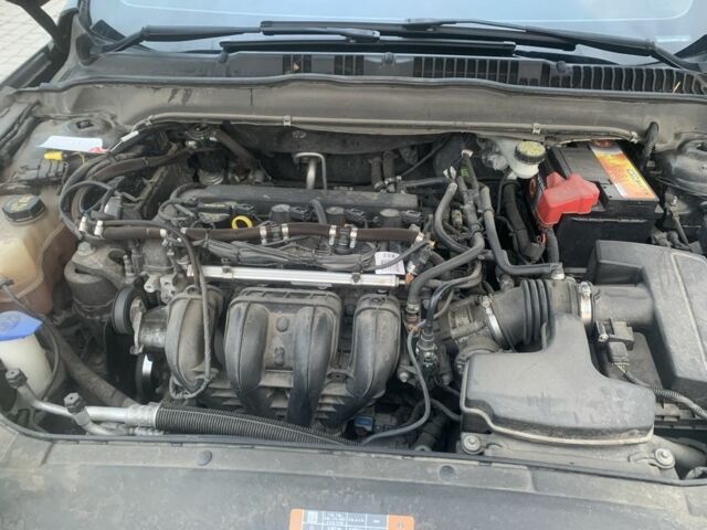 Черный Форд Фьюжн, объемом двигателя 2.5 л и пробегом 178 тыс. км за 9800 $, фото 3 на Automoto.ua