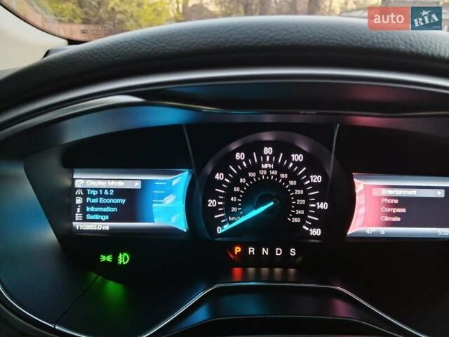 Черный Форд Фьюжн, объемом двигателя 2.5 л и пробегом 177 тыс. км за 10800 $, фото 6 на Automoto.ua