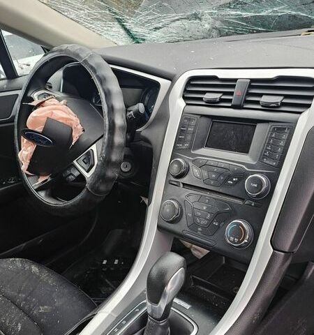 Черный Форд Фьюжн, объемом двигателя 2.49 л и пробегом 160 тыс. км за 3500 $, фото 10 на Automoto.ua