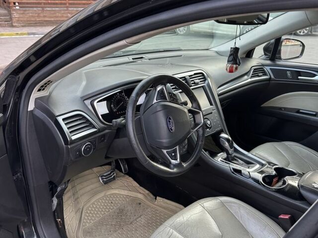 Чорний Форд Фьюжен, об'ємом двигуна 2 л та пробігом 282 тис. км за 7500 $, фото 5 на Automoto.ua