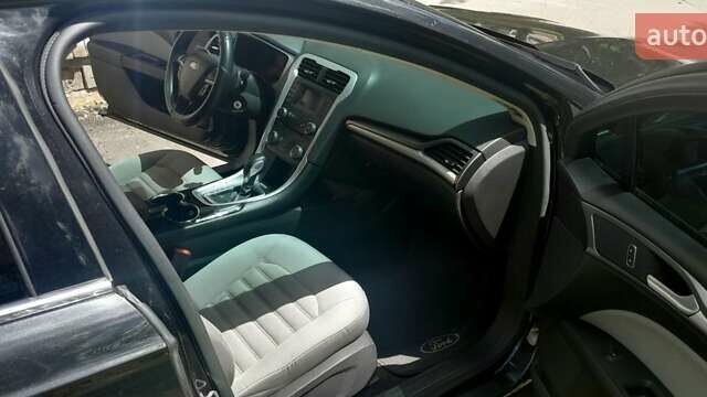 Чорний Форд Фьюжен, об'ємом двигуна 2.49 л та пробігом 87 тис. км за 11499 $, фото 49 на Automoto.ua