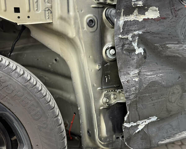 Чорний Форд Фьюжен, об'ємом двигуна 2.5 л та пробігом 139 тис. км за 5500 $, фото 7 на Automoto.ua