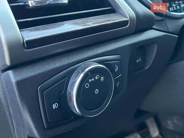 Чорний Форд Фьюжен, об'ємом двигуна 2 л та пробігом 216 тис. км за 11390 $, фото 21 на Automoto.ua