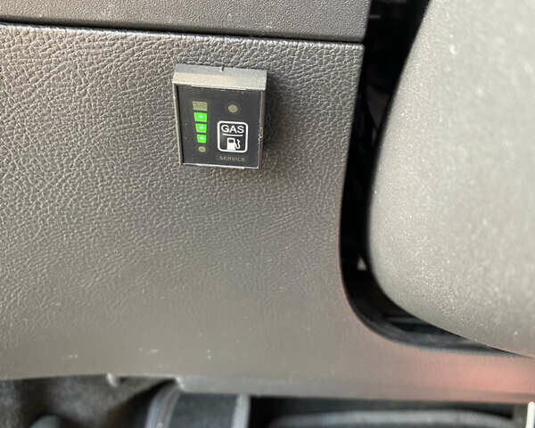 Черный Форд Фьюжн, объемом двигателя 2.49 л и пробегом 254 тыс. км за 8900 $, фото 15 на Automoto.ua