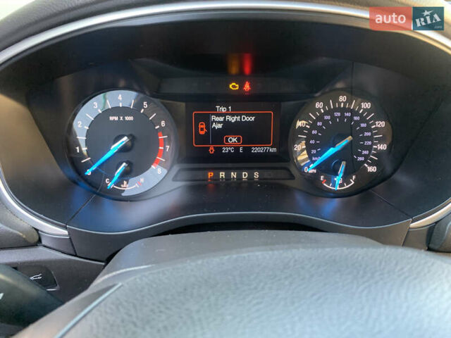 Черный Форд Фьюжн, объемом двигателя 2.49 л и пробегом 220 тыс. км за 9000 $, фото 9 на Automoto.ua