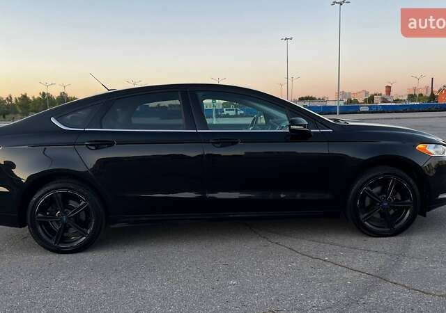 Чорний Форд Фьюжен, об'ємом двигуна 2.5 л та пробігом 165 тис. км за 12200 $, фото 4 на Automoto.ua