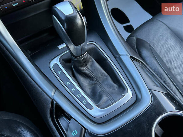 Черный Форд Фьюжн, объемом двигателя 2 л и пробегом 170 тыс. км за 10500 $, фото 18 на Automoto.ua