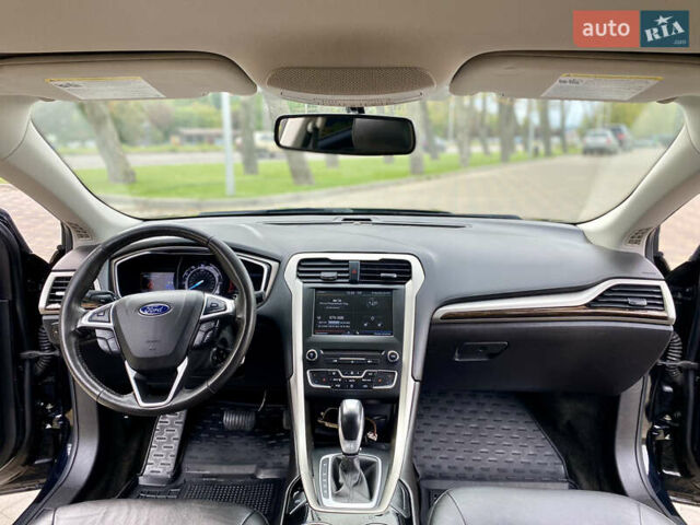 Черный Форд Фьюжн, объемом двигателя 2 л и пробегом 249 тыс. км за 10977 $, фото 40 на Automoto.ua