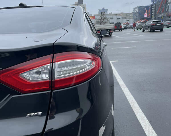 Чорний Форд Фьюжен, об'ємом двигуна 2 л та пробігом 131 тис. км за 11999 $, фото 31 на Automoto.ua