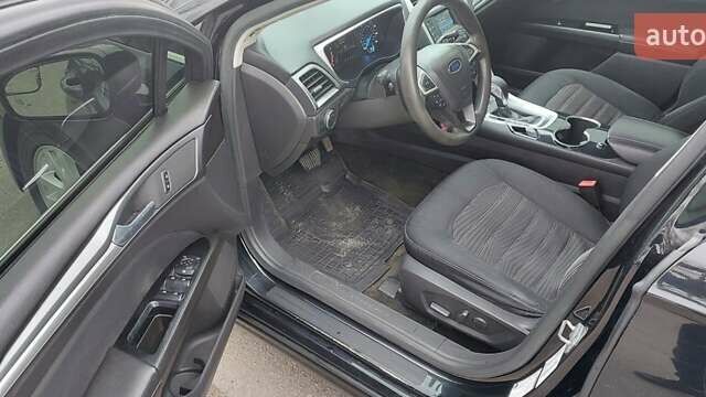 Черный Форд Фьюжн, объемом двигателя 2.49 л и пробегом 200 тыс. км за 8400 $, фото 5 на Automoto.ua
