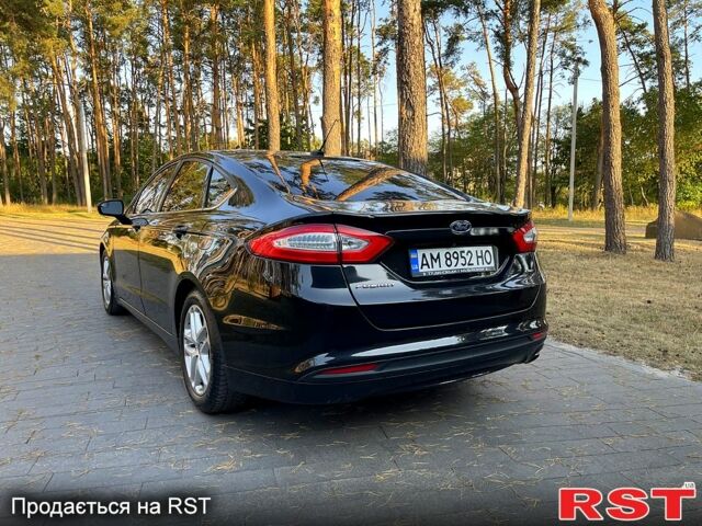 Форд Фьюжн 2015 в Житомире на Automoto.ua Черный Форд Фьюжн, объемом двигателя 2.5 л и пробегом 166 тыс. км за 9800 $, фото 2 на Automoto.ua