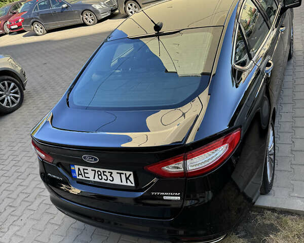 Чорний Форд Фьюжен, об'ємом двигуна 2 л та пробігом 167 тис. км за 11400 $, фото 4 на Automoto.ua