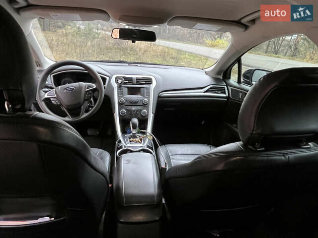 Чорний Форд Фьюжен, об'ємом двигуна 2.5 л та пробігом 219 тис. км за 10000 $, фото 21 на Automoto.ua