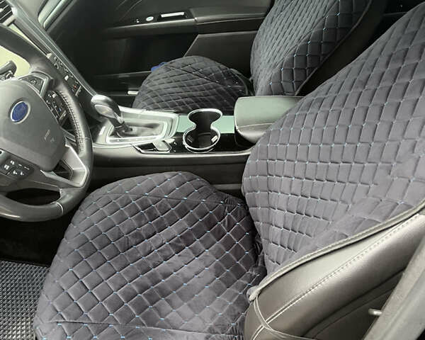 Чорний Форд Фьюжен, об'ємом двигуна 2 л та пробігом 137 тис. км за 11600 $, фото 29 на Automoto.ua