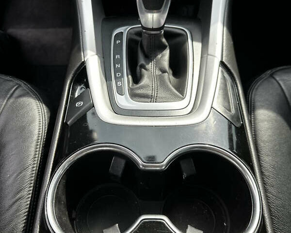 Черный Форд Фьюжн, объемом двигателя 2.49 л и пробегом 225 тыс. км за 9300 $, фото 20 на Automoto.ua