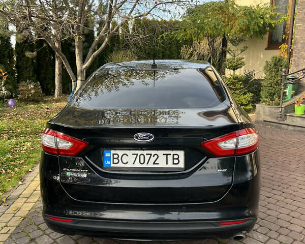 Чорний Форд Фьюжен, об'ємом двигуна 2 л та пробігом 241 тис. км за 11200 $, фото 3 на Automoto.ua