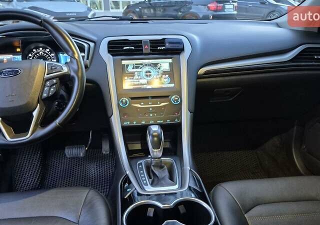 Чорний Форд Фьюжен, об'ємом двигуна 2 л та пробігом 140 тис. км за 9700 $, фото 1 на Automoto.ua