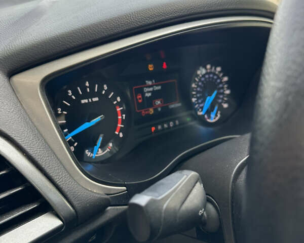 Черный Форд Фьюжн, объемом двигателя 2.5 л и пробегом 195 тыс. км за 7900 $, фото 16 на Automoto.ua