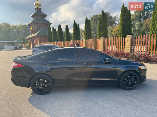 Чорний Форд Фьюжен, об'ємом двигуна 2 л та пробігом 170 тис. км за 9300 $, фото 3 на Automoto.ua