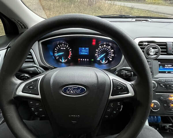 Чорний Форд Фьюжен, об'ємом двигуна 2.5 л та пробігом 219 тис. км за 10000 $, фото 27 на Automoto.ua