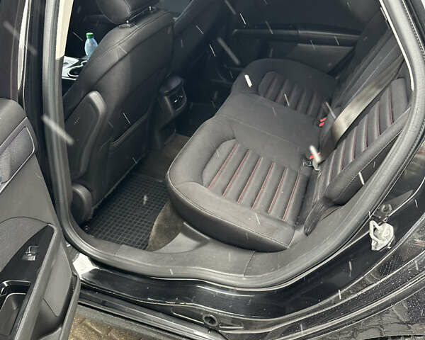 Чорний Форд Фьюжен, об'ємом двигуна 2 л та пробігом 180 тис. км за 8299 $, фото 10 на Automoto.ua