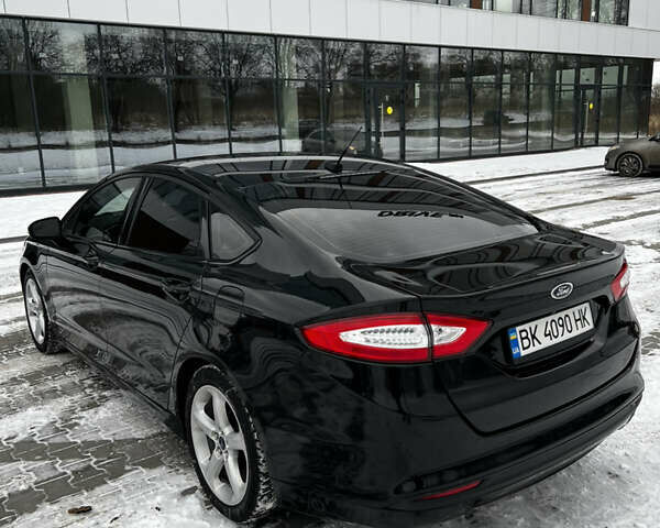 Чорний Форд Фьюжен, об'ємом двигуна 2.49 л та пробігом 157 тис. км за 9950 $, фото 7 на Automoto.ua