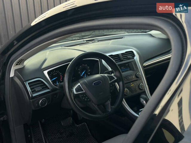 Форд Фьюжн 2015 в Львове на Automoto.ua Черный Форд Фьюжн, объемом двигателя 2.49 л и пробегом 228 тыс. км за 10300 $, фото 6 на Automoto.ua