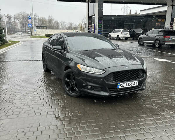 Чорний Форд Фьюжен, об'ємом двигуна 2 л та пробігом 180 тис. км за 8299 $, фото 3 на Automoto.ua