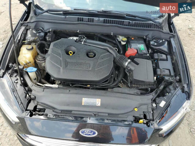 Чорний Форд Фьюжен, об'ємом двигуна 2 л та пробігом 102 тис. км за 6700 $, фото 3 на Automoto.ua