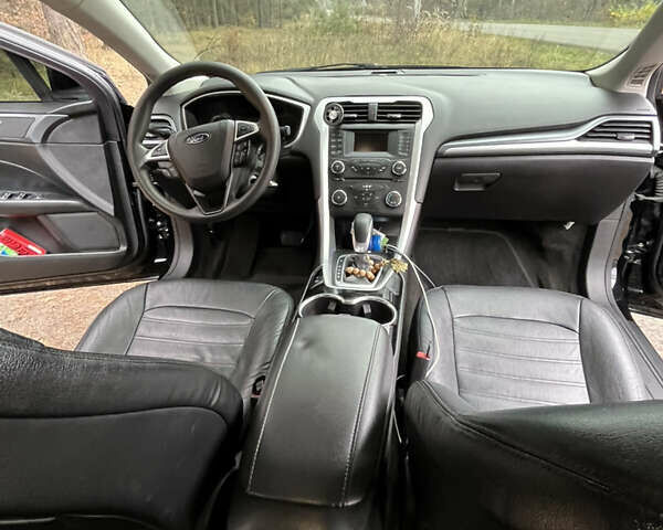 Чорний Форд Фьюжен, об'ємом двигуна 2.5 л та пробігом 219 тис. км за 10000 $, фото 22 на Automoto.ua