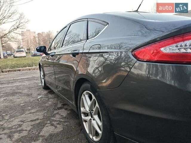 Черный Форд Фьюжн, объемом двигателя 2.49 л и пробегом 234 тыс. км за 8999 $, фото 1 на Automoto.ua
