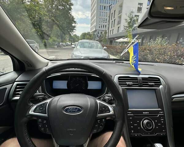 Чорний Форд Фьюжен, об'ємом двигуна 2 л та пробігом 225 тис. км за 10800 $, фото 8 на Automoto.ua
