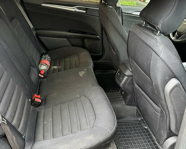 Черный Форд Фьюжн, объемом двигателя 2.5 л и пробегом 195 тыс. км за 7900 $, фото 17 на Automoto.ua