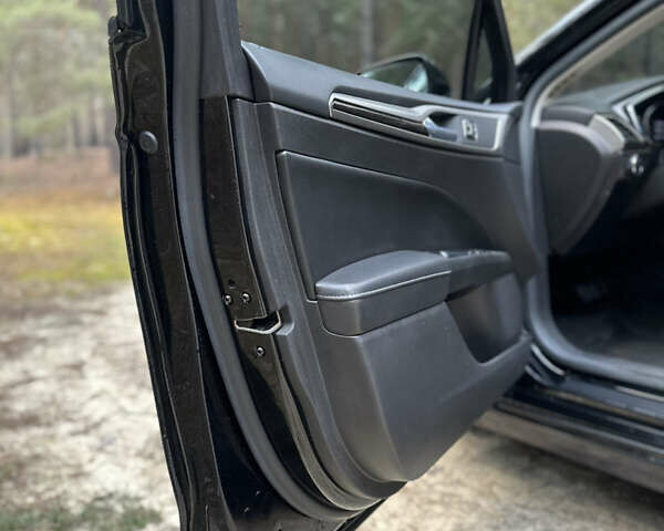 Чорний Форд Фьюжен, об'ємом двигуна 1.5 л та пробігом 172 тис. км за 9100 $, фото 12 на Automoto.ua