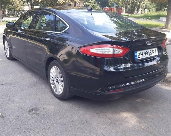 Форд Фьюжн 2015 в Киеве на Automoto.ua Черный Форд Фьюжн, объемом двигателя 2 л и пробегом 120 тыс. км за 14900 $, фото 1 на Automoto.ua