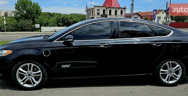Черный Форд Фьюжн, объемом двигателя 2 л и пробегом 132 тыс. км за 13800 $, фото 7 на Automoto.ua
