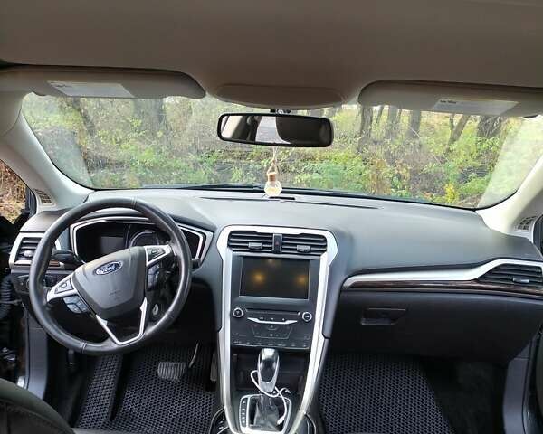 Чорний Форд Фьюжен, об'ємом двигуна 2 л та пробігом 268 тис. км за 9400 $, фото 3 на Automoto.ua