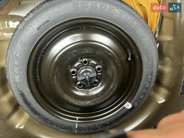 Чорний Форд Фьюжен, об'ємом двигуна 2 л та пробігом 137 тис. км за 11600 $, фото 49 на Automoto.ua