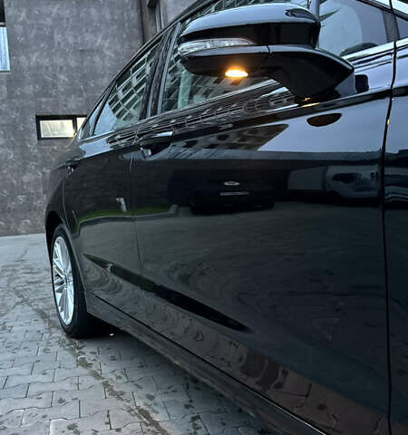 Черный Форд Фьюжн, объемом двигателя 2 л и пробегом 170 тыс. км за 11300 $, фото 11 на Automoto.ua