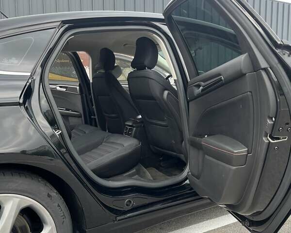 Чорний Форд Фьюжен, об'ємом двигуна 2.5 л та пробігом 120 тис. км за 9500 $, фото 2 на Automoto.ua