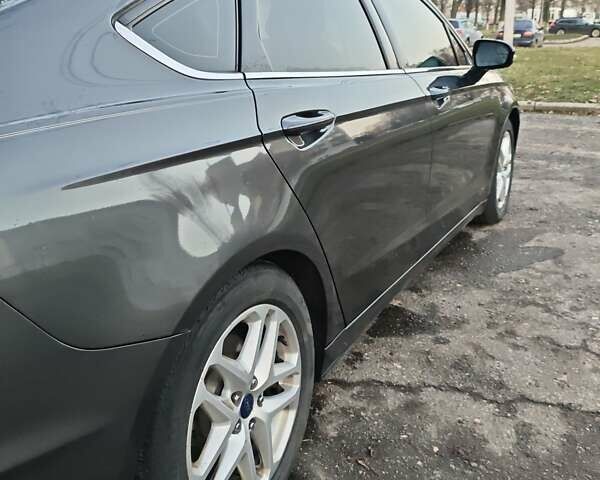 Черный Форд Фьюжн, объемом двигателя 2.49 л и пробегом 234 тыс. км за 8999 $, фото 9 на Automoto.ua