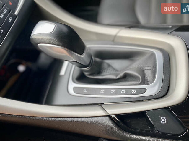 Черный Форд Фьюжн, объемом двигателя 2 л и пробегом 249 тыс. км за 10977 $, фото 46 на Automoto.ua