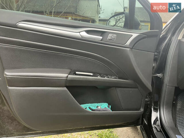 Чорний Форд Фьюжен, об'ємом двигуна 2 л та пробігом 137 тис. км за 11600 $, фото 38 на Automoto.ua