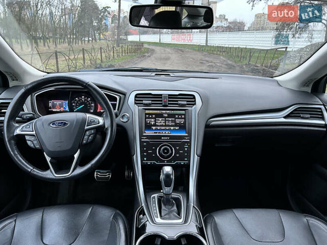 Черный Форд Фьюжн, объемом двигателя 2 л и пробегом 255 тыс. км за 12200 $, фото 7 на Automoto.ua