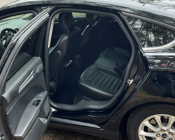 Чорний Форд Фьюжен, об'ємом двигуна 2.5 л та пробігом 219 тис. км за 10000 $, фото 13 на Automoto.ua