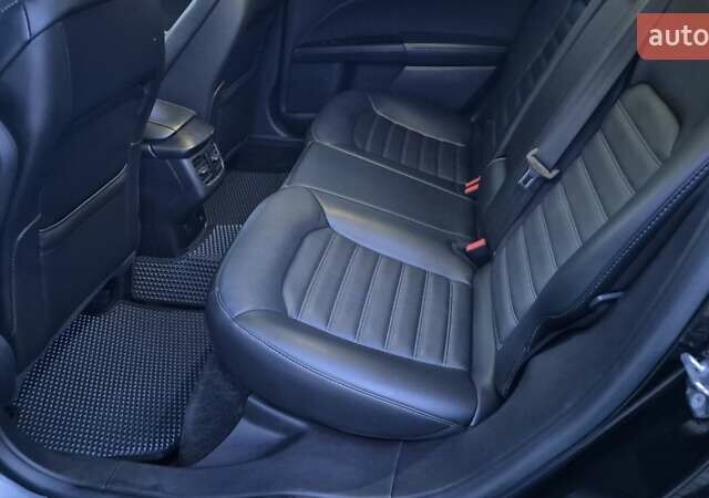 Чорний Форд Фьюжен, об'ємом двигуна 2 л та пробігом 140 тис. км за 9700 $, фото 56 на Automoto.ua